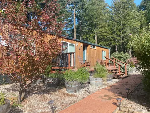 22400 Philo Greenwood Rd, Philo, CA 95466
