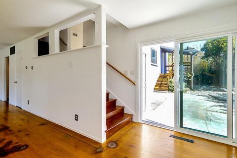 Undisclosed, Vallejo, CA 94590 photo 4