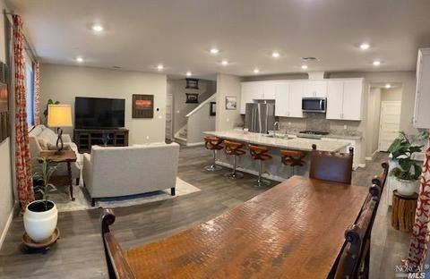 1302 Etna Cir, Salinas, CA 93905 photo 8