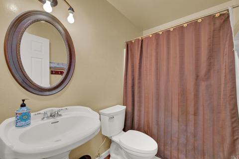 154 Longview Dr, Vacaville, CA 95687 photo 36