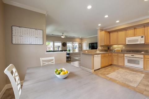413 Matteri Cir, Cotati, CA 94931 photo 10