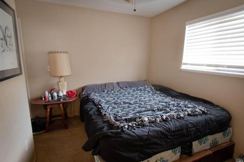 592 Trinity Ct, Dixon, CA 95620 photo 32