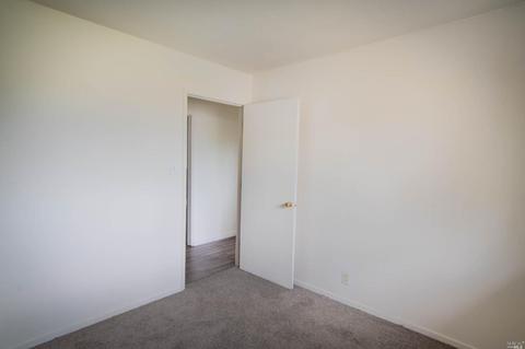 592 Trinity Ct, Dixon, CA 95620 photo 19