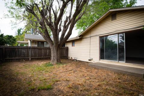 592 Trinity Ct, Dixon, CA 95620 photo 25