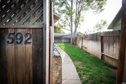 592 Trinity Ct, Dixon, CA 95620 photo 26
