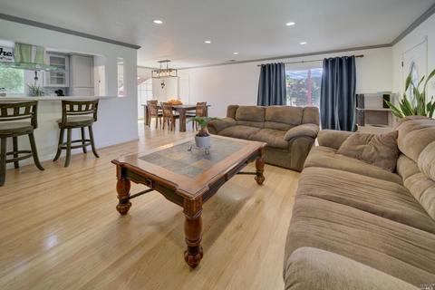 1849 Minnesota St, Fairfield, CA 94533 photo 4