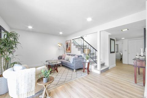 1066 Scott St, Fairfield, CA 94533 photo 12
