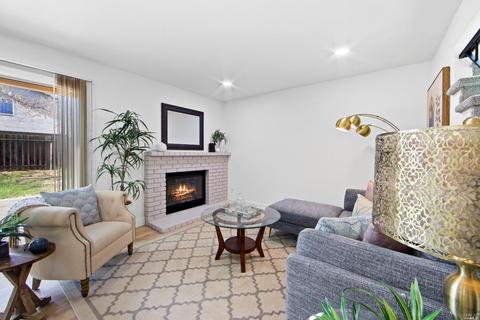1066 Scott St, Fairfield, CA 94533 photo 8