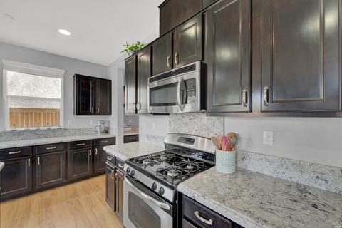2402 Walker Dr, Fairfield, CA 94533 photo 38