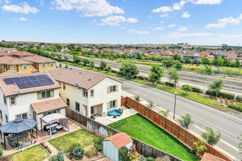 2402 Walker Dr, Fairfield, CA 94533 photo 73