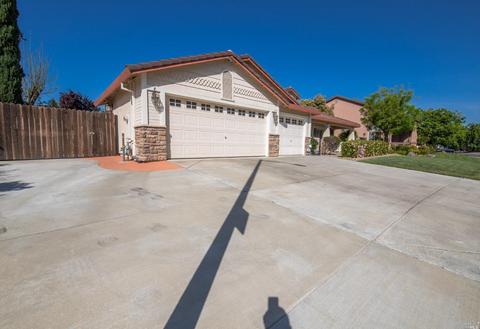 1665 Austin Dr, Dixon, CA 95620 photo 2