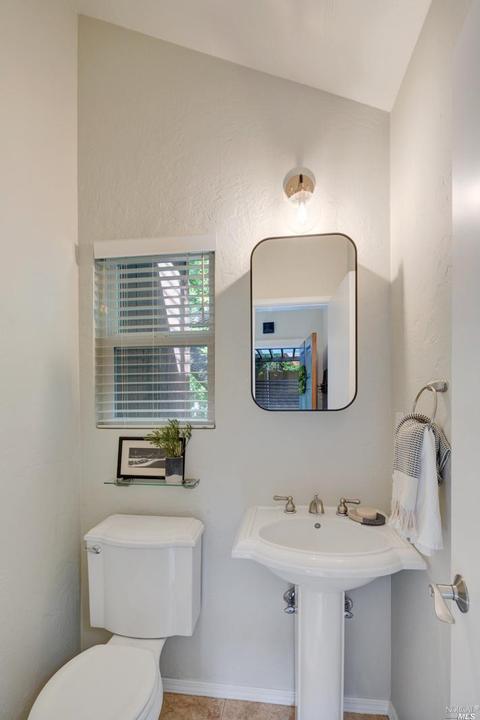 708 Cabin Dr, Mill Valley, CA 94941 photo 31