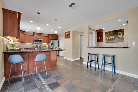 5500 Bordeaux Ct, Vallejo, CA 94591 photo 10