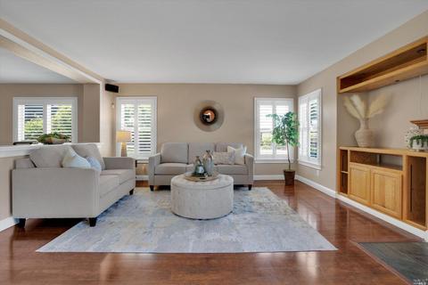 5500 Bordeaux Ct, Vallejo, CA 94591 photo 8