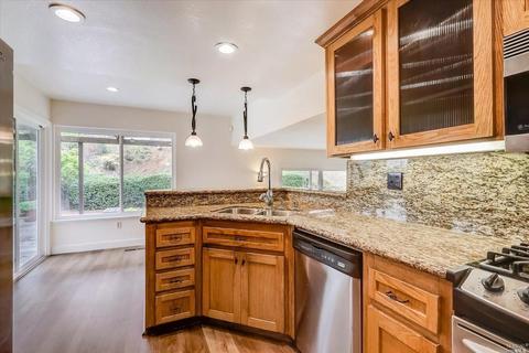 580 Seahorse Dr, Vallejo, CA 94591 photo 17