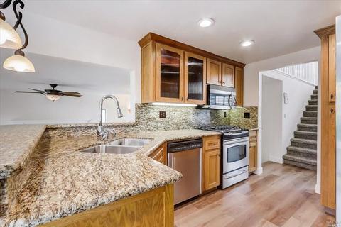 580 Seahorse Dr, Vallejo, CA 94591 photo 14