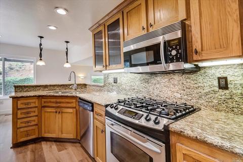 580 Seahorse Dr, Vallejo, CA 94591 photo 18