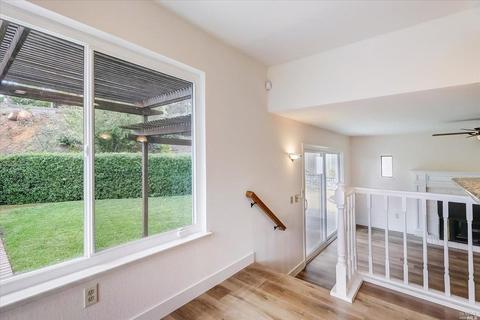 580 Seahorse Dr, Vallejo, CA 94591 photo 23