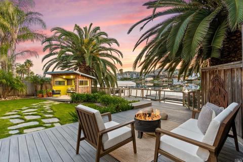 12 Del Oro Lagoon, Novato, CA 94949 photo 1