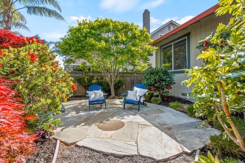 12 Del Oro Lagoon, Novato, CA 94949 photo 4