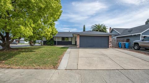 222 Fairview Dr, Vacaville, CA 95687 photo 3