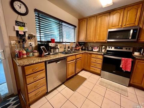 199 Candy Dr, Vallejo, CA 94589 photo 10