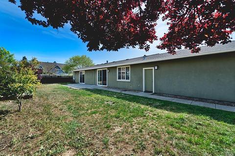 310 Moonlight Cir, Cloverdale, CA 95425 photo 7