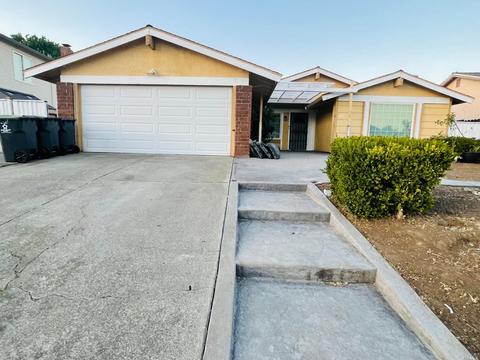 355 Arlington Cir, Fairfield, CA 94533 photo 1