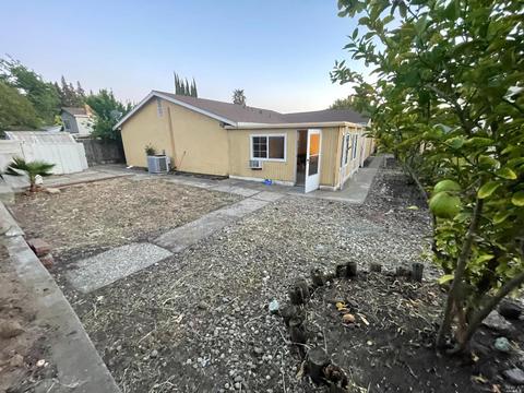 355 Arlington Cir, Fairfield, CA 94533 photo 14