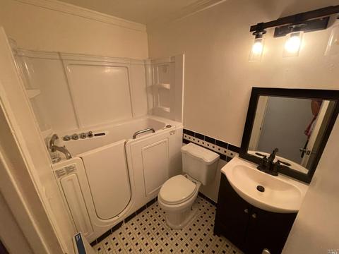 355 Arlington Cir, Fairfield, CA 94533 photo 6