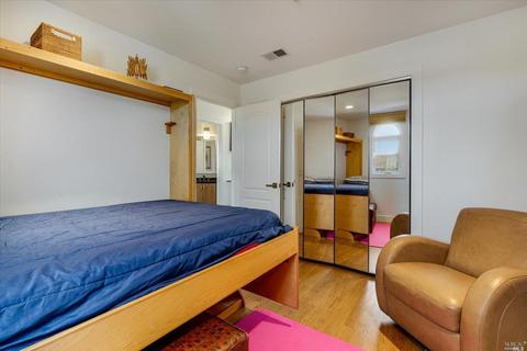 21 Peninsula Ct, Napa, CA 94559 photo 28