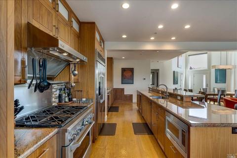 21 Peninsula Ct, Napa, CA 94559 photo 19