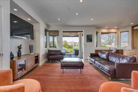 21 Peninsula Ct, Napa, CA 94559 photo 4