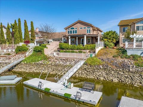 21 Peninsula Ct, Napa, CA 94559 photo 2