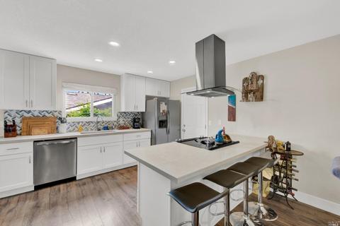 1024 Breton Dr, Fairfield, CA 94533 photo 4