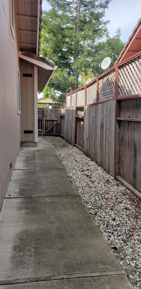 8592 Wren Dr, Cotati, CA 94931 photo 16