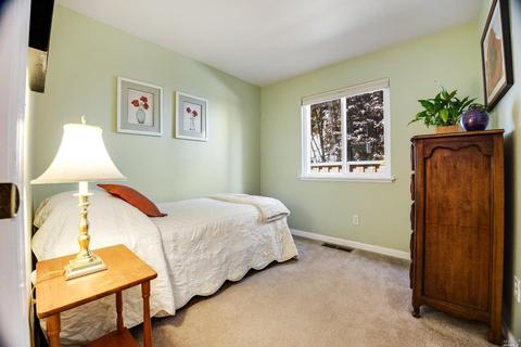 241 La Quinta Dr, Windsor, CA 95492 photo 20