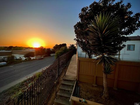 24 5th St, Vallejo, CA 94590 photo 9