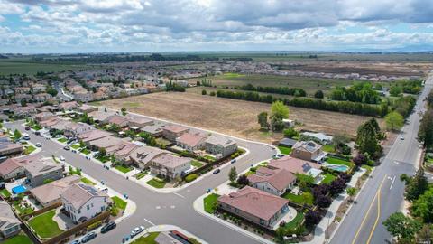 206 Joyce Dr, Vacaville, CA 95687 photo 50