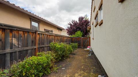 206 Joyce Dr, Vacaville, CA 95687 photo 44