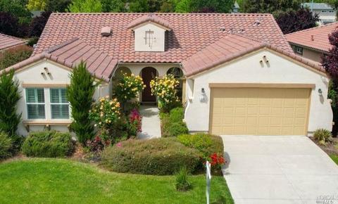 206 Joyce Dr, Vacaville, CA 95687 photo 1