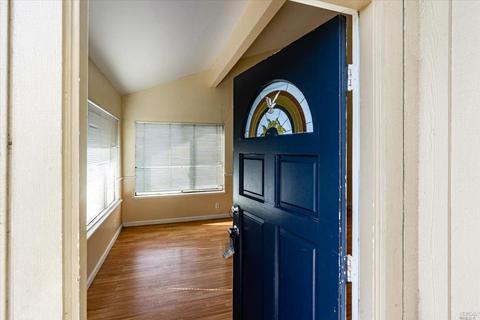 347 Freeway Dr, Napa, CA 94558 photo 5