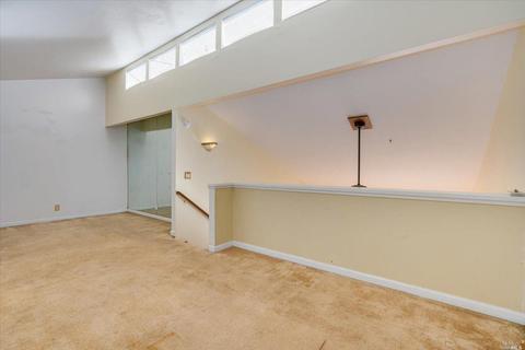 347 Freeway Dr, Napa, CA 94558 photo 18