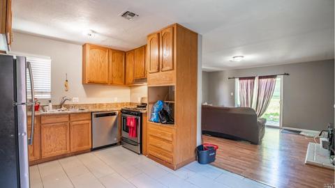 406 Swan Way, Vallejo, CA 94589 photo 7