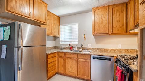 406 Swan Way, Vallejo, CA 94589 photo 8