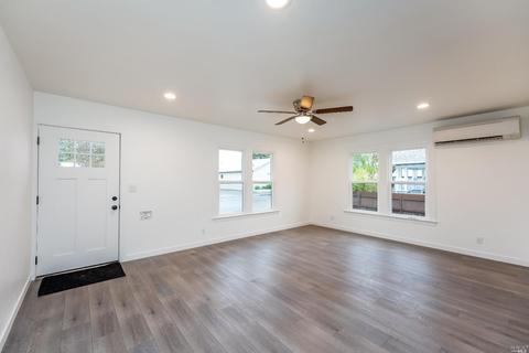 53 E San Francisco Ave, Willits, CA 95490 photo 4