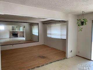 293 Arrowhead Dr, Vacaville, CA 95687 photo 5