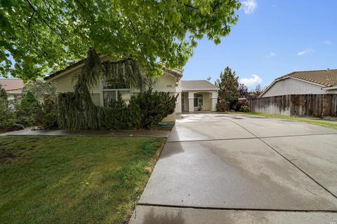 3993 Shaker Run Cir, Fairfield, CA 94533 photo 2
