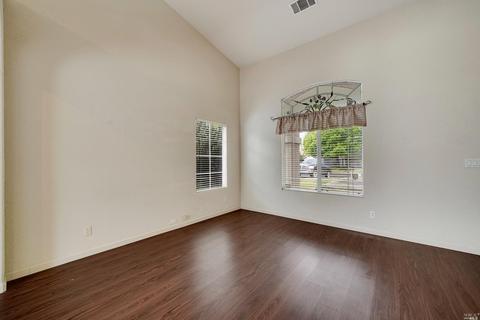 3993 Shaker Run Cir, Fairfield, CA 94533 photo 11
