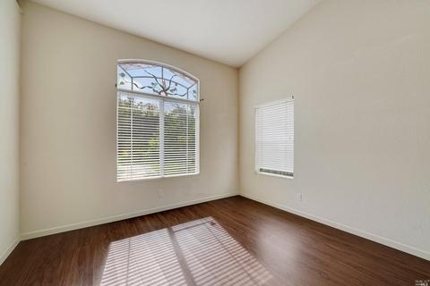3993 Shaker Run Cir, Fairfield, CA 94533 photo 12